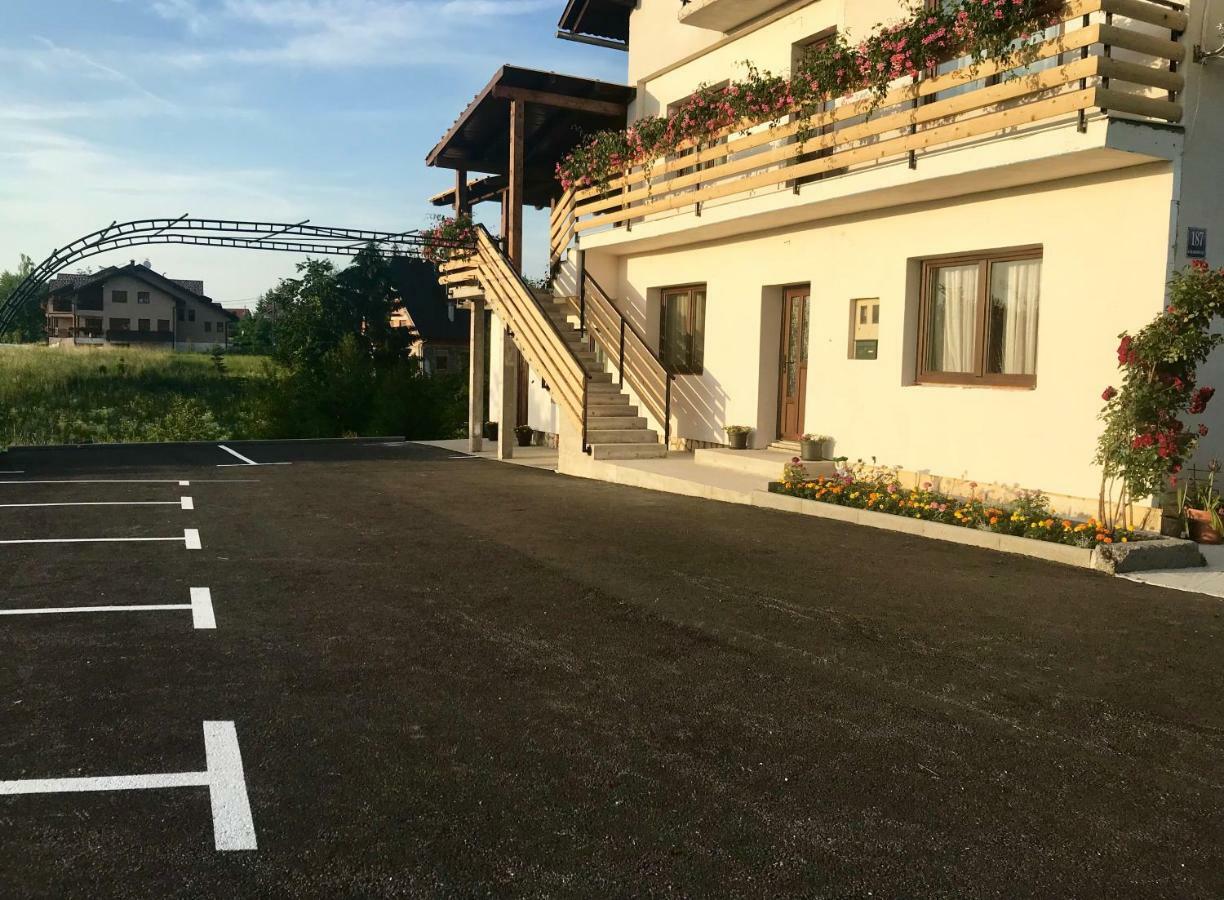 Guest House Klanfar Grabovac  Exterior foto