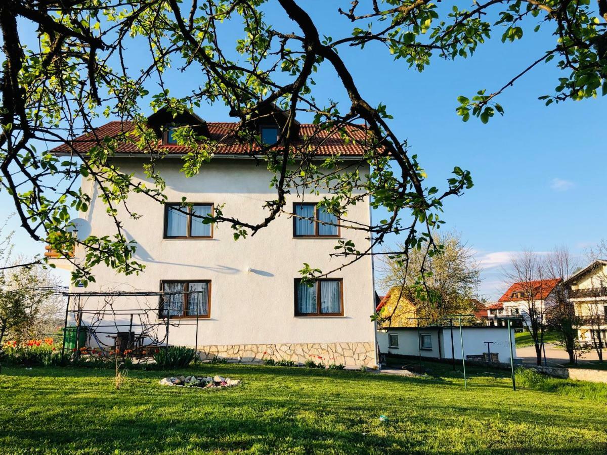 Guest House Klanfar Grabovac  Exterior foto